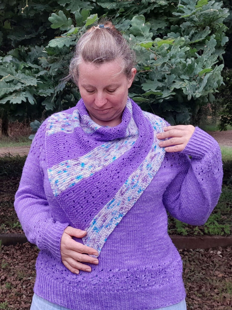 Fairy Lily Cowl in Size 1 of the pattern